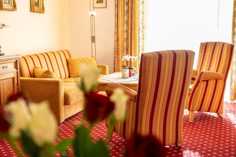 Ferienwohnung Gästehaus Büchele Kleinwalsertal Country House in Oberstdorf