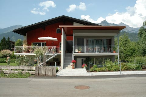 Property building, Day