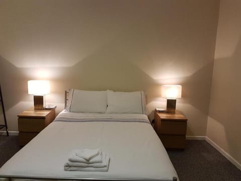 Cosy stay in private double bedroom - RM 5 Apartment in Nottingham
