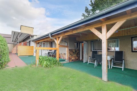 Property building, Balcony/Terrace