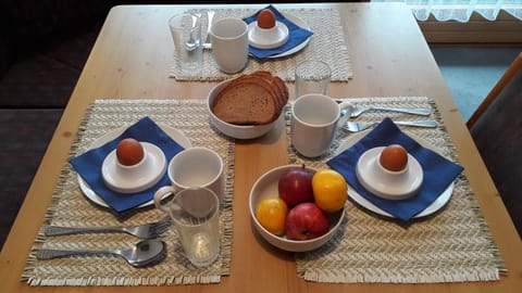 Food close-up, Continental breakfast