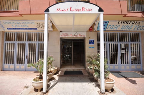 Facade/entrance, Day, Property logo or sign