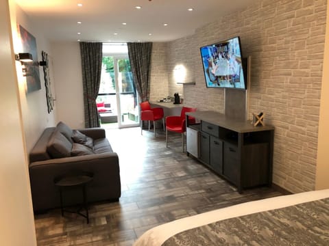 Lounge or bar, Seating area