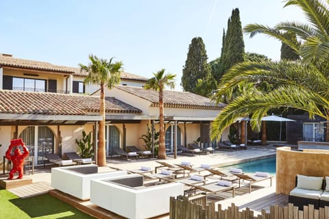 Property building, Balcony/Terrace