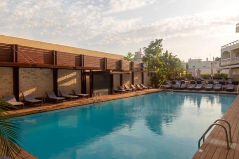 Garden, Balcony/Terrace, Swimming pool, Family