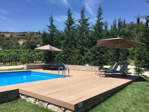 Swimming pool, Swimming pool