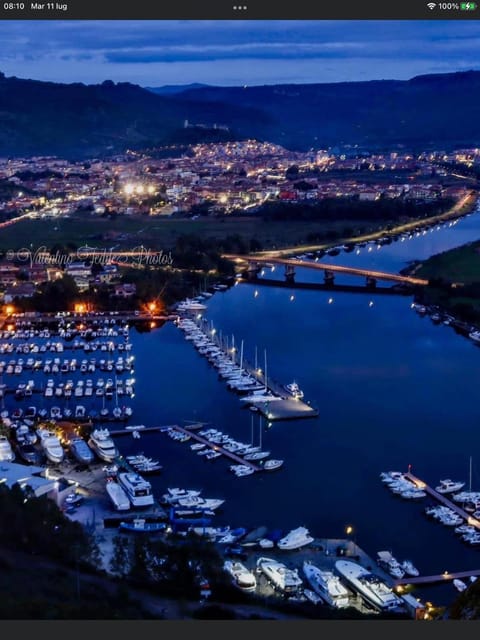 Bird's eye view, River view