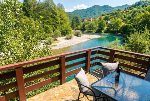 Balcony/Terrace, River view