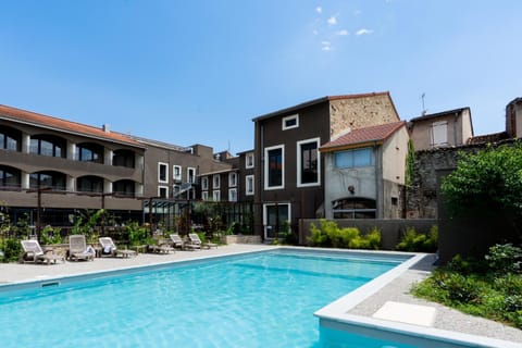 Swimming pool, Swimming pool, sunbed