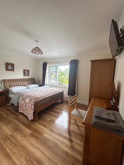 The White House B & B Bed and Breakfast in Kenmare