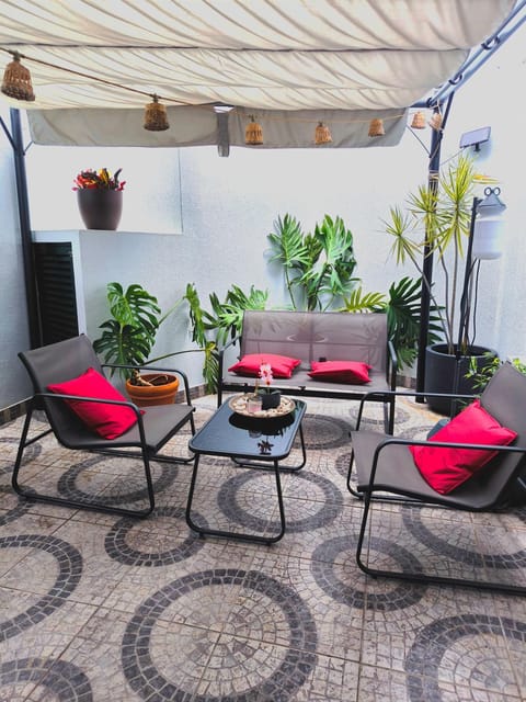 Inner courtyard view