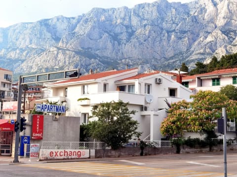 Guesthouse Marinovic Bed and Breakfast in Makarska