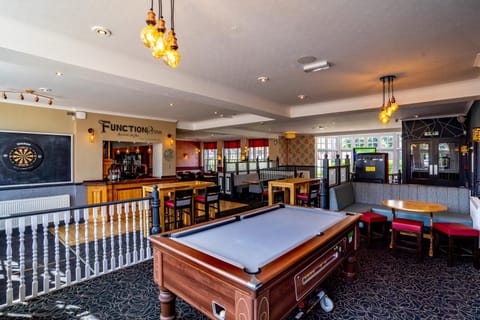 Pear Tree Inn Inn in Welwyn Garden City