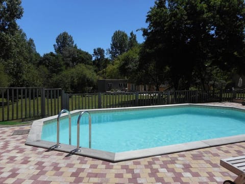 Moulin de la Diversiere, gîtes avec piscine en pleine nature Bed and Breakfast in Centre-Val de Loire