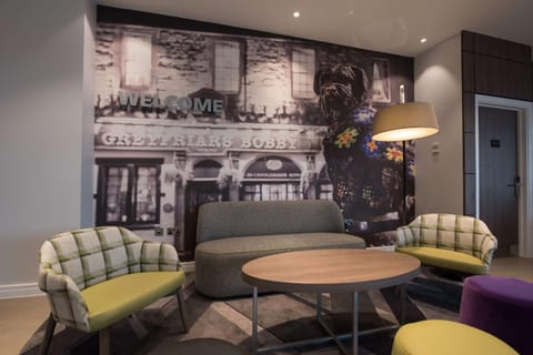 Lobby or reception, Seating area