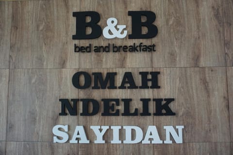 Lobby or reception, Logo/Certificate/Sign