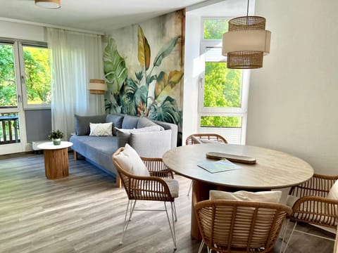 Living room, Seating area, Dining area
