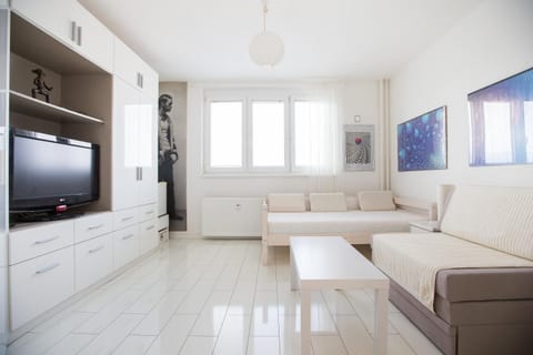TV and multimedia, Bedroom