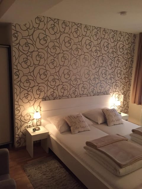 B&B Alex18 Bed and Breakfast in Serbia