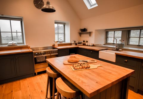 Pheasant Cottage House in Scotland