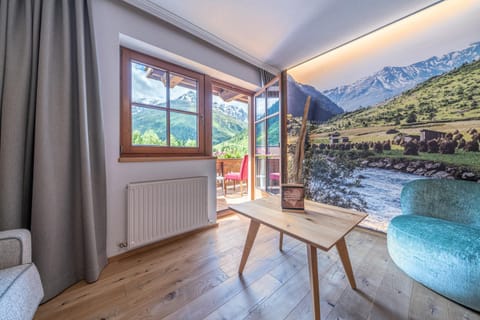 Natural landscape, Balcony/Terrace, Mountain view