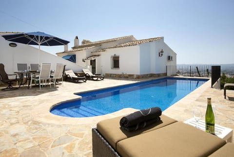 Bella Vista by Aguilarent Villa in Xàbia