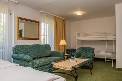 Bed, Seating area, Bedroom