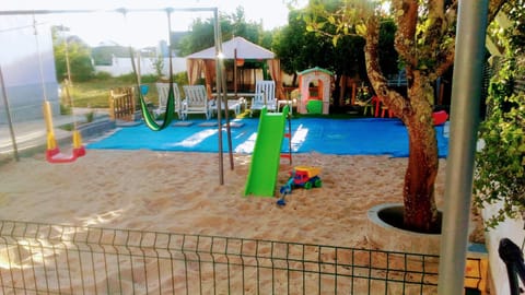 BBQ facilities, Children play ground, Balcony/Terrace, Banquet/Function facilities, Area and facilities, Entertainment, Sunset