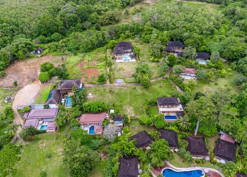 Property building, Pool view