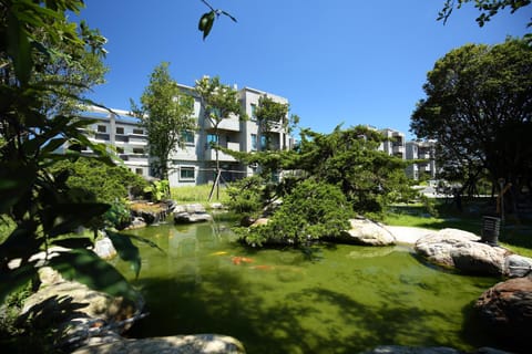 Off site, Garden