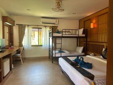 D.R. Lanta Bay Resort Resort in Sala Dan