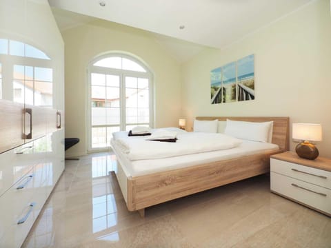 Residenz unter den Linden - mit Sauna Apartment in Heringsdorf