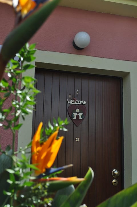 Ariedo Bed And Breakfast Bed and Breakfast in La Maddalena