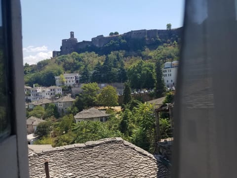 Neighbourhood, City view, Mountain view, Street view