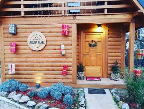 Laguna Platz House in Novi Sad