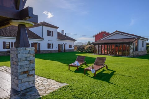 Patio, BBQ facilities, Garden, Balcony/Terrace