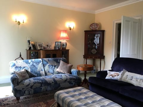 Living room, Seating area, Internal: Not applicable to any particular room