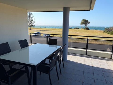 Balcony/Terrace, Dining area, Sea view