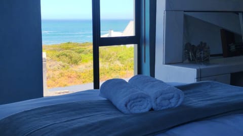 West Coast Seaside Getaway Bed and Breakfast in Cape Town