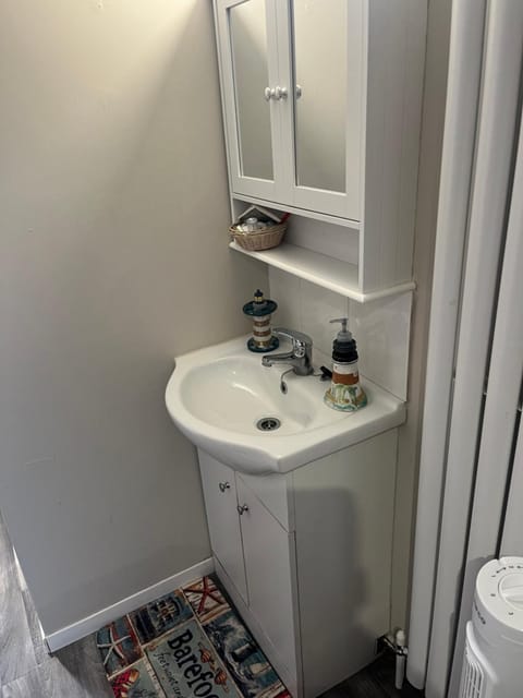 Cove Cott Guest Accommodation Bed and Breakfast in Fareham District