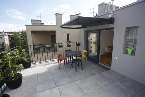 Day, Balcony/Terrace, Seating area
