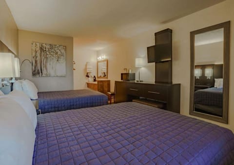 Bed, TV and multimedia, Bedroom, air conditioner