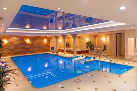 Hot Tub, Pool view, Swimming pool
