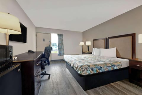 Photo of the whole room, Bedroom, On site