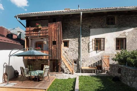 Property building, BBQ facilities, Garden, Balcony/Terrace