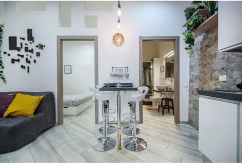 Living room, Seating area, Dining area, Communal kitchen