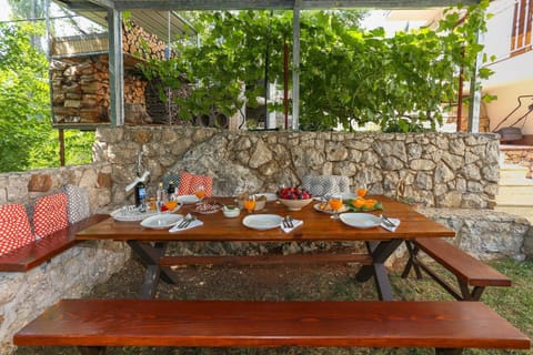 Waterfall House Getaway Villa in Split-Dalmatia County