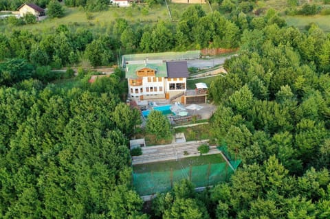 Property building, Spring, Day, Natural landscape, Bird's eye view, Pool view, Swimming pool