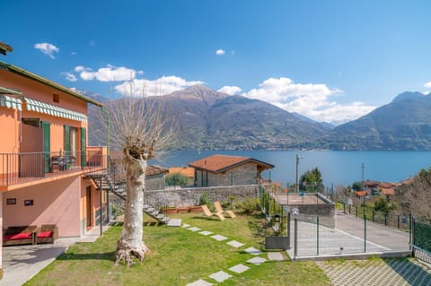 Casa dei Platani Wi-Fi Parking Free Apartment in Province of Lecco