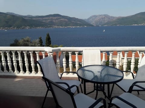 Balcony/Terrace, Mountain view, Sea view